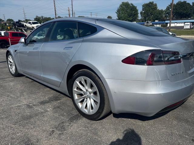 2017 Tesla Model S 90D