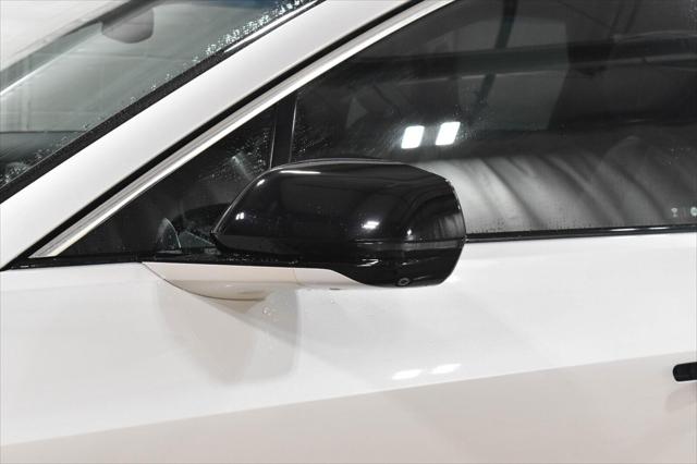 Used 2024 Cadillac LYRIQ Luxury w/1SC For Sale in Toledo, OH