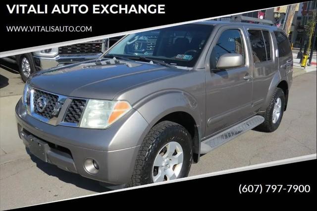 2006 Nissan Pathfinder SE for sale in Johnson City, NY