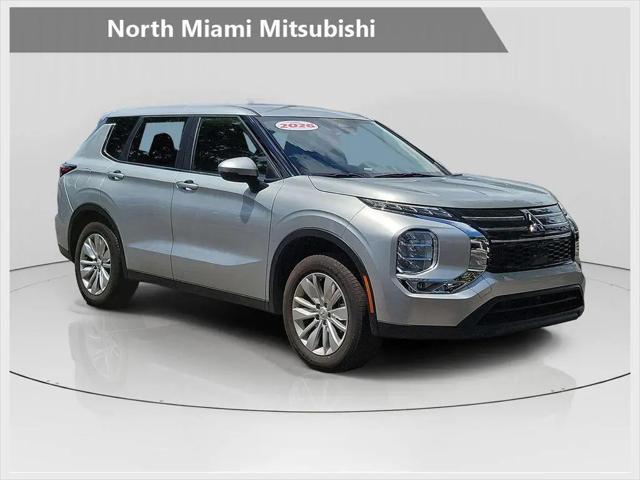 2026 Mitsubishi Outlander ES 2.5 2WD for sale in Miami, FL