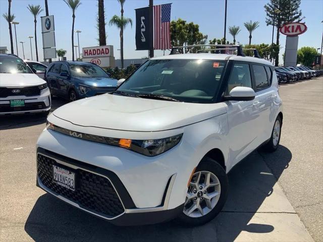 2025 Kia Soul LX for sale in Bakersfield, CA