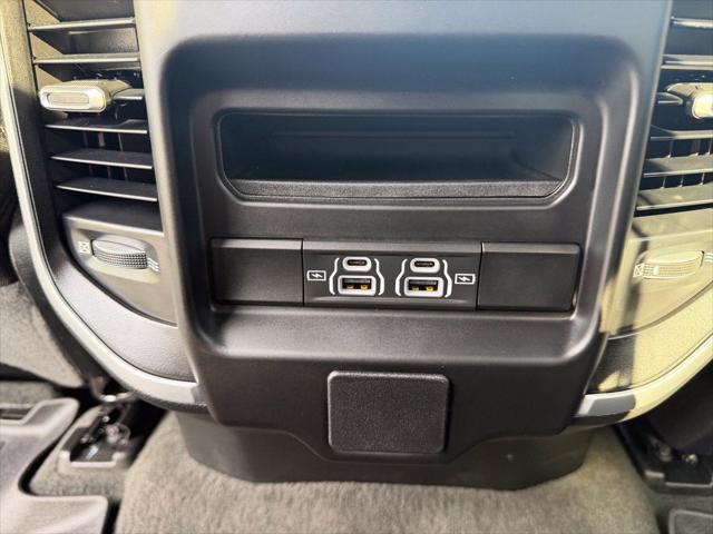2023 Ram 1500 Big Horn Crew Cab 4x4 57 Box
