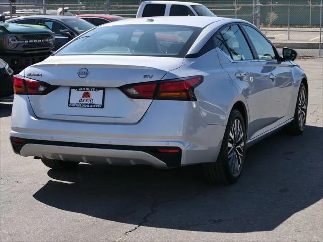 2024 Nissan Altima SV FWD