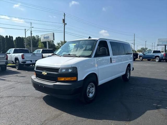 2023 Chevrolet Express Passenger for sale near London, OH