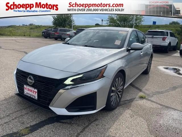 2023 Nissan Altima SV FWD for sale in Madison, WI