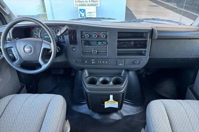 2025 GMC Savana Cargo RWD 2500 Extended Wheelbase Work Van