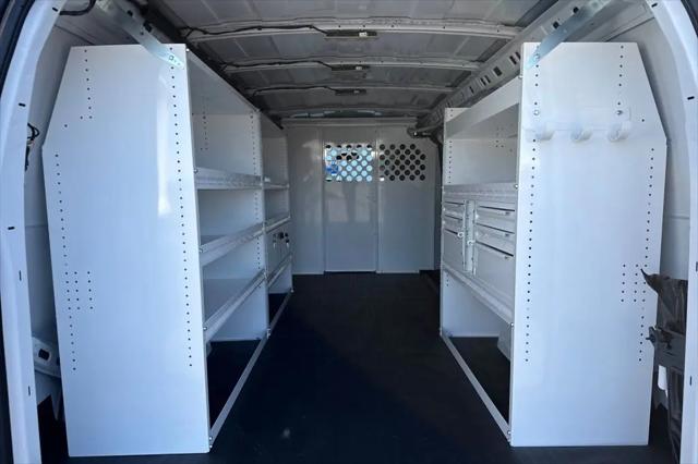 2025 GMC Savana Cargo RWD 2500 Extended Wheelbase Work Van