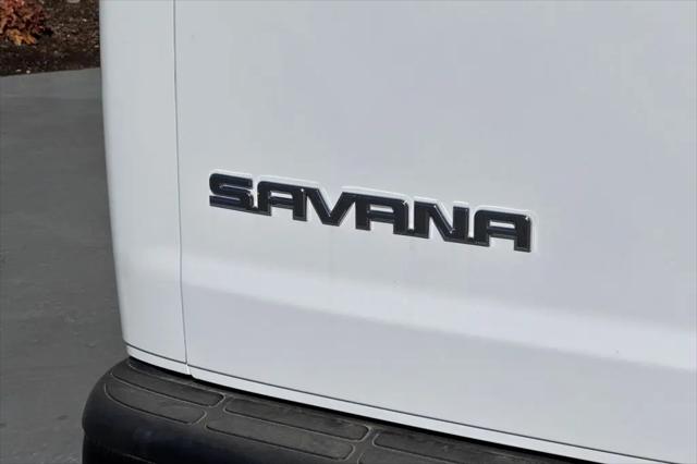 2025 GMC Savana Cargo RWD 2500 Extended Wheelbase Work Van