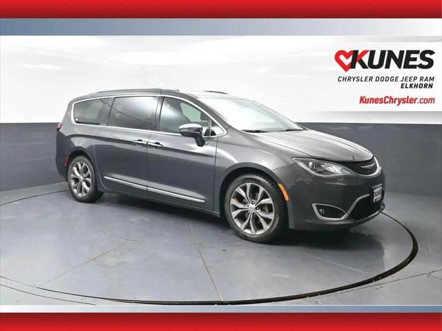 2019 Chrysler Pacifica 35th Anniversary Limited for sale in Elkhorn, WI