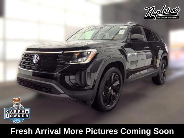 2025 Volkswagen Atlas Cross Sport 2.0T SE w/Technology for sale in Urbana, IL