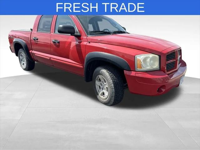 2006 Dodge Dakota SLT for sale in St Charles, MN