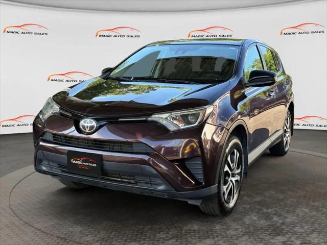 2018 Toyota RAV4 LE for sale in Little Ferry, NJ