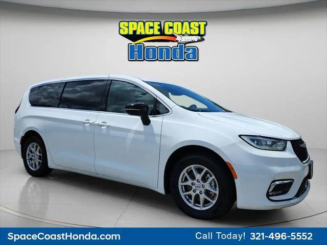 2025 Chrysler Pacifica Select for sale in Cocoa, FL