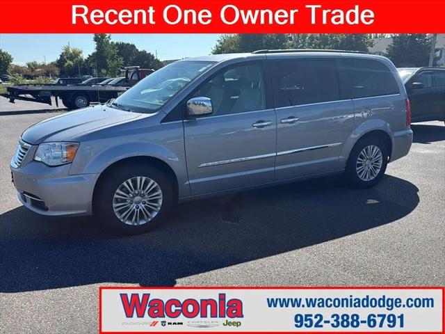 2015 Chrysler Town & Country Touring-L for sale in Waconia, MN