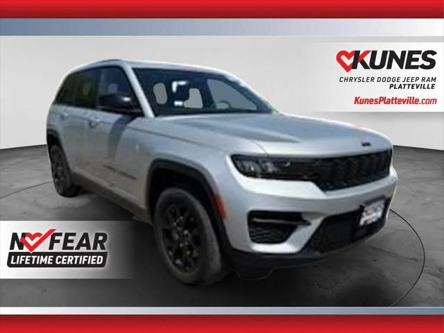 2024 Jeep Grand Cherokee Altitude 4x4 for sale in Platteville, WI