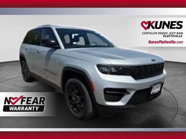 2024 Jeep Grand Cherokee Altitude 4x4 for sale in Platteville, WI