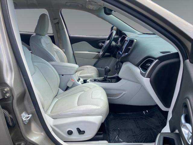 2019 Jeep Cherokee Limited FWD