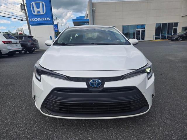 2025 Toyota Corolla Hybrid LE