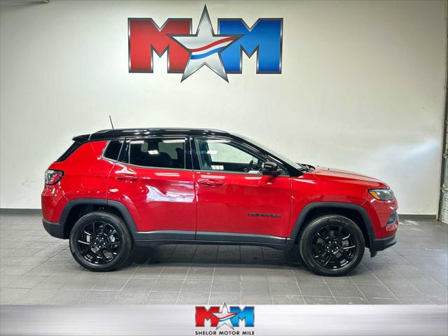 2023 Jeep Compass Altitude 4x4 2023 Jeep Compass Altitude 4x4