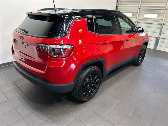 2023 Jeep Compass Altitude 4x4 2023 Jeep Compass Altitude 4x4