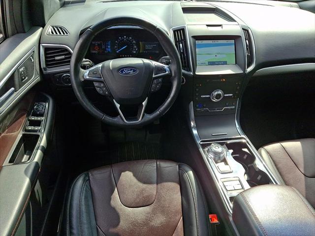 2020 Ford Edge Titanium 2020 Ford Edge Titanium
