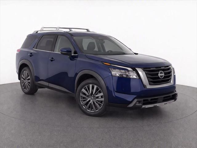 2022 Nissan Pathfinder SL 2WD