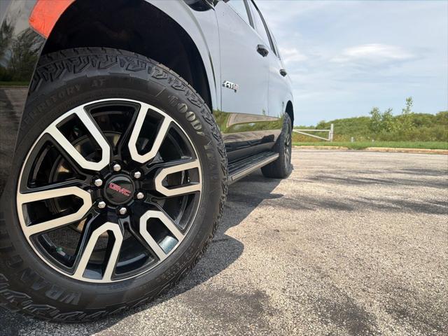 2023 GMC Yukon 4WD AT4