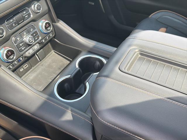 2023 GMC Yukon 4WD AT4