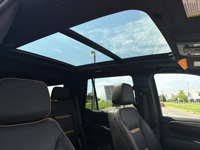 2023 GMC Yukon 4WD AT4