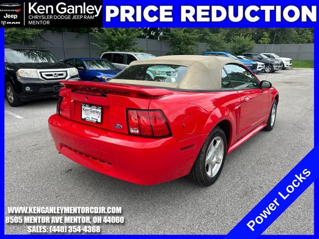 2003 Ford Mustang V6