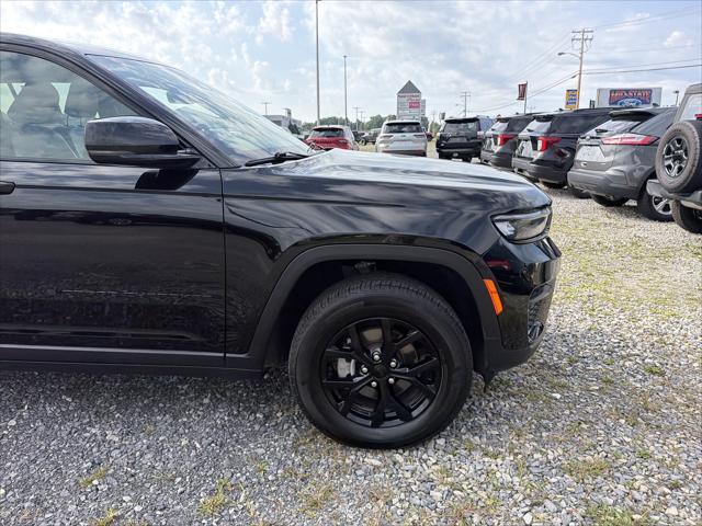 2025 Jeep Grand Cherokee Altitude 4x4 2025 Jeep Grand Cherokee Altitude 4x4