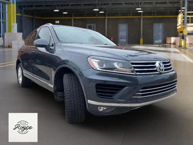 2015 Volkswagen Touareg V6 Sport for sale in Bensenville, IL