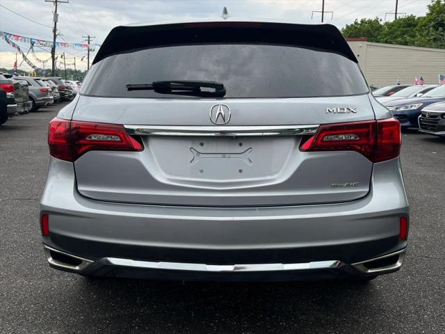 2017 Acura MDX w/Technology Package