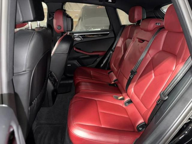 2023 Porsche Macan T