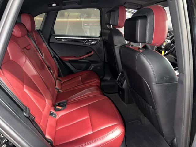 2023 Porsche Macan T