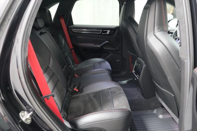 2021 Porsche Cayenne GTS