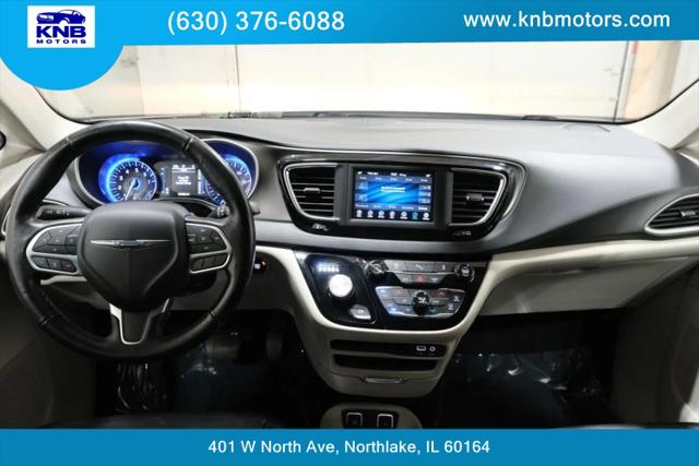 2020 Chrysler Pacifica Touring L