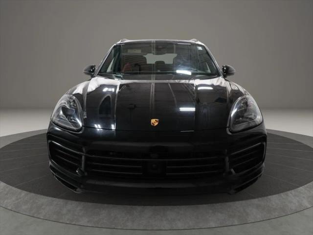 2023 Porsche Cayenne S Platinum Edition