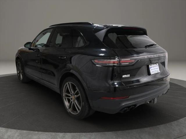 2023 Porsche Cayenne S Platinum Edition