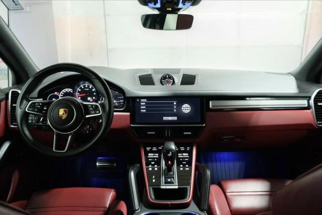 2023 Porsche Cayenne S Platinum Edition