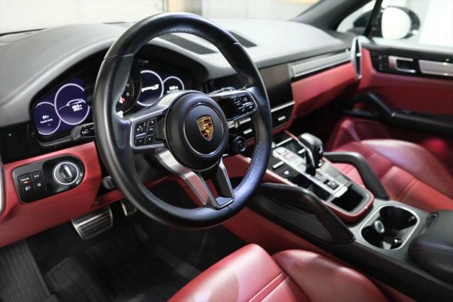 2023 Porsche Cayenne S Platinum Edition