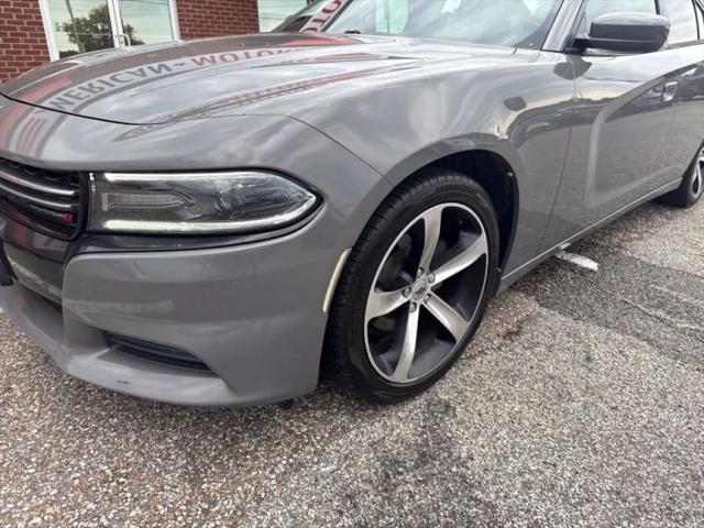 2017 Dodge Charger SE RWD