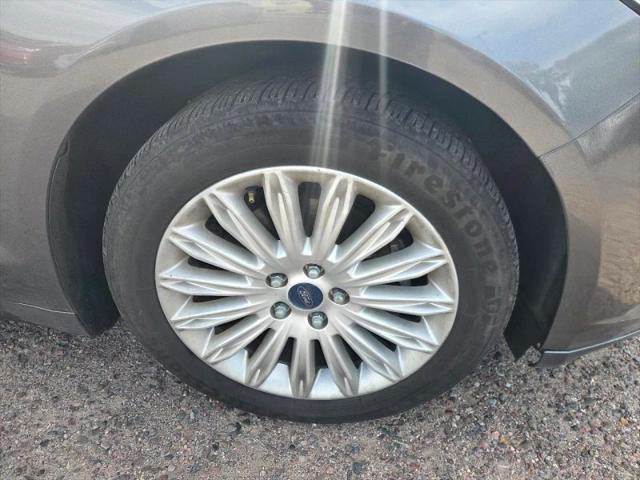 2013 Ford Fusion Hybrid SE