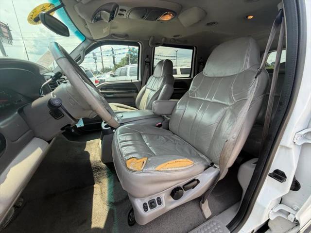2000 Ford Excursion XLT