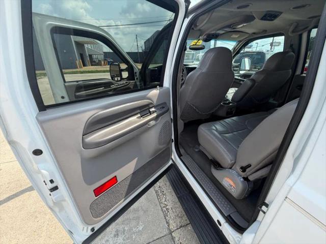 2000 Ford Excursion XLT