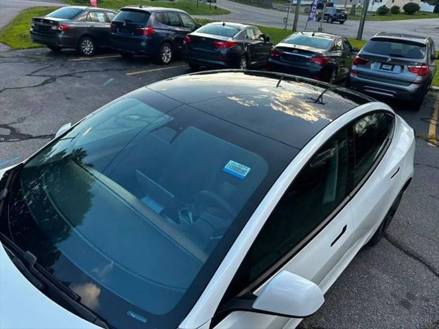 2021 Tesla Model 3 Standard Range Plus Rear-Wheel Drive