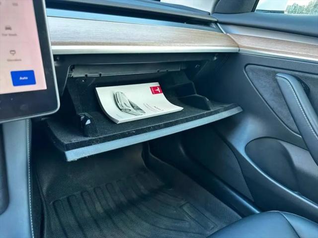 2021 Tesla Model 3 Standard Range Plus Rear-Wheel Drive