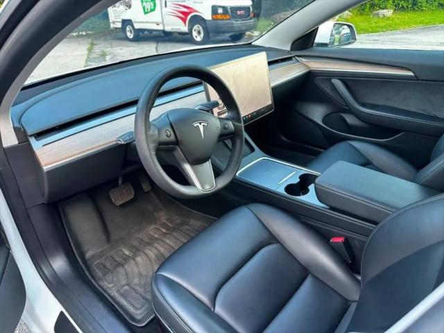 2021 Tesla Model 3 Standard Range Plus Rear-Wheel Drive