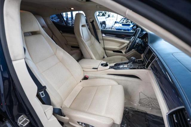 2013 Porsche Panamera GTS