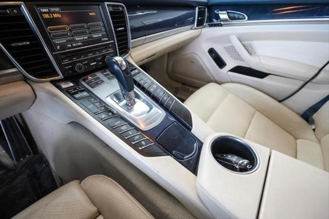 2013 Porsche Panamera GTS